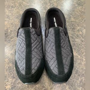 Easy Spirit Travel Time clogs 8n narrow